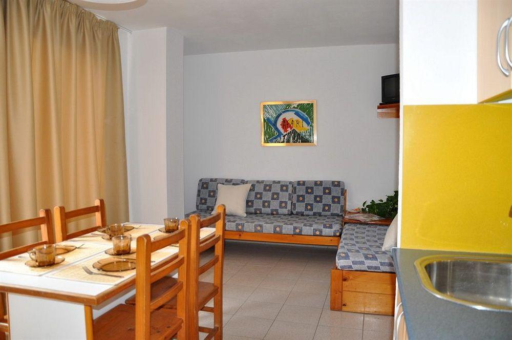 Aparthotel Safari Calella Exterior foto