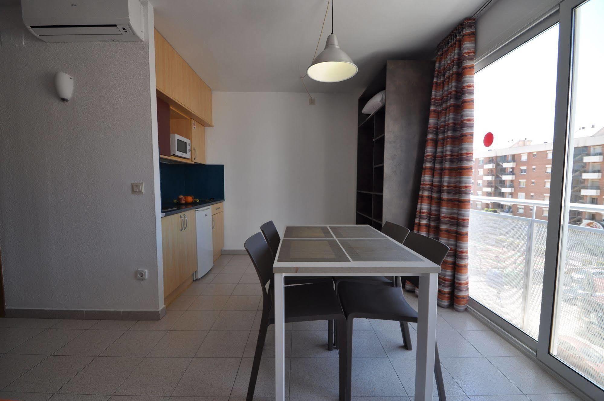 Aparthotel Safari Calella Exterior foto